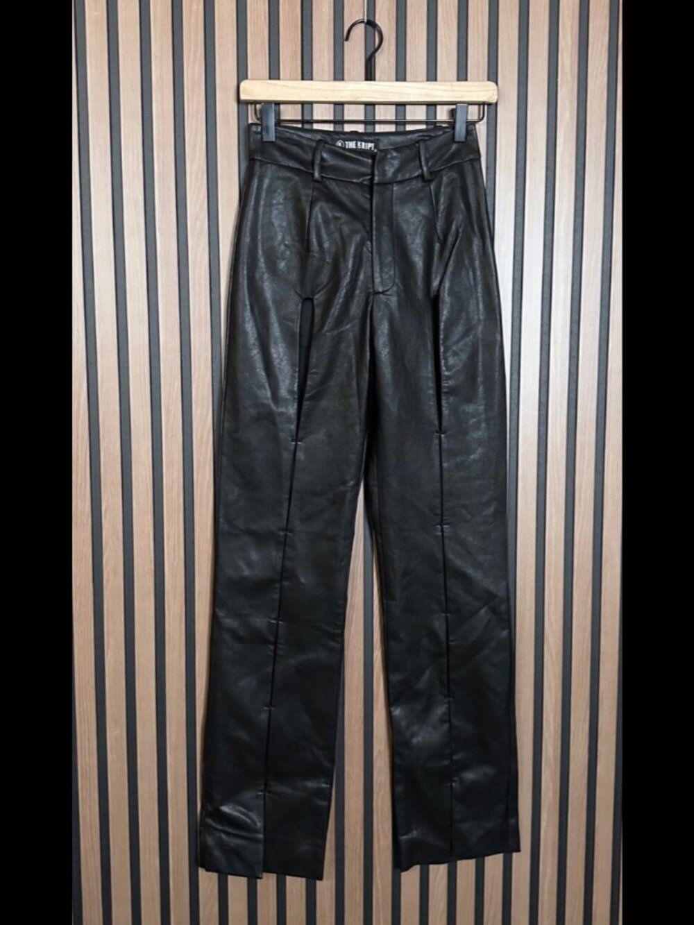 The Kript Pants XS Womens Black 100% Faux PU Leather Pleated High Rise Straight